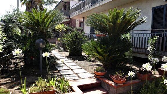 Appartamenti in villa in vendita a Mascalucia
